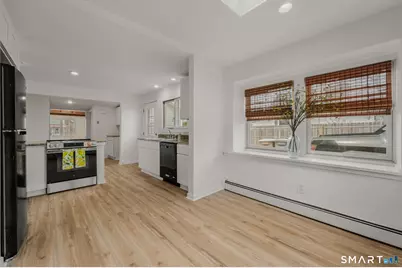 23 Central Avenue, East Lyme, CT 06357 - Photo 7