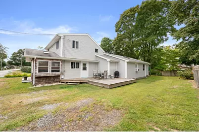 23 Central Avenue, East Lyme, CT 06357 - Photo 33