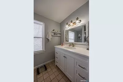 206 Sterling Street, Fairfield, CT 06825 - Photo 19