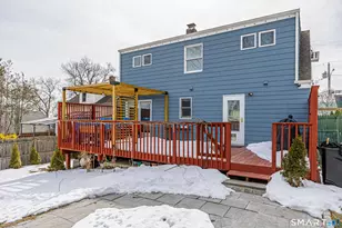 206 Sterling St, Fairfield, CT 06825 - Photo 23