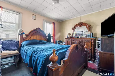 17 Rennell Court, Bridgeport, CT 06605 - Photo 13