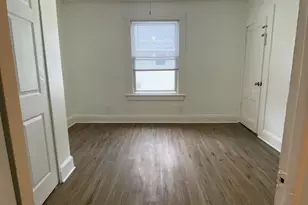 15 Lincoln Pl, Bristol, CT 06010 - Photo 13