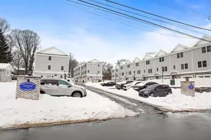 6 Beacon Square, Fairfield, CT 06825 - Photo 3