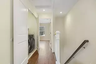 6 Beacon Square, Fairfield, CT 06825 - Photo 27