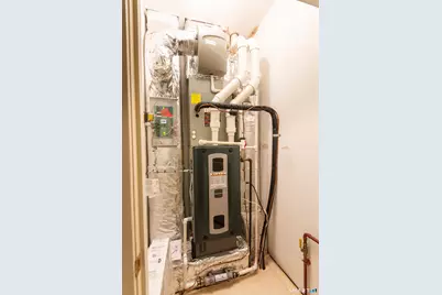 446 Main Street #9, Old Saybrook, CT 06475 - Photo 35