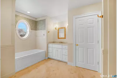 446 Main Street #9, Old Saybrook, CT 06475 - Photo 27