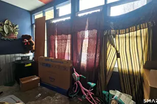 15 James St, Waterbury, CT 06708 - Photo 11