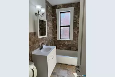 94 Hungerford Street #2nd Floor, Hartford, CT 06106 - Photo 11