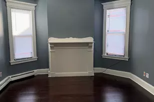 94 Hungerford St, Hartford, CT 06106 - Photo 1