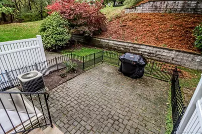 37 Faith Lane #37, Danbury, CT 06810 - Photo 21