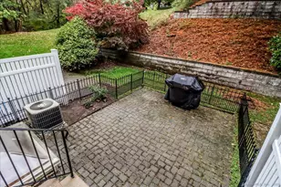 37 Faith Ln, Danbury, CT 06810 - Photo 21