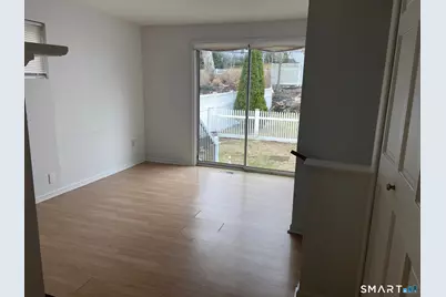 4 McKendry Court, Norwalk, CT 06853 - Photo 3