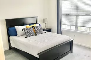 2390 State St, Hamden, CT 06517 - Photo 13