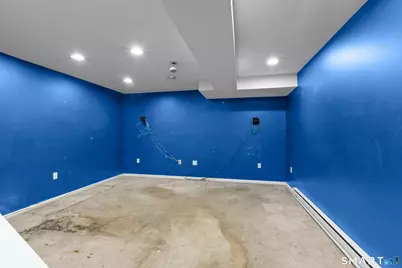 5 Deer Run #5, Bethel, CT 06801 - Photo 19