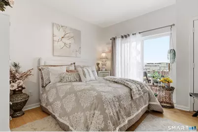 400 Bank Street #APT 402, New London, CT 06320 - Photo 17