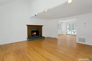 5 Stonehenge Rd, Weston, CT 06883 - Photo 9