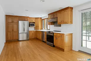 5 Stonehenge Rd, Weston, CT 06883 - Photo 3