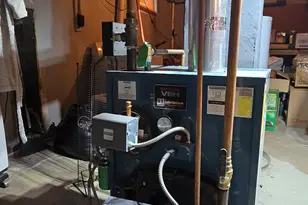 121 Woodland St, Windsor, CT 06095 - Photo 7