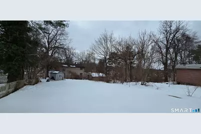 121 Woodland Street, Windsor, CT 06095 - Photo 9