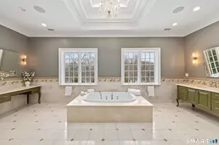 4 Cowdray Park Dr, Greenwich, CT 06831 - Photo 21