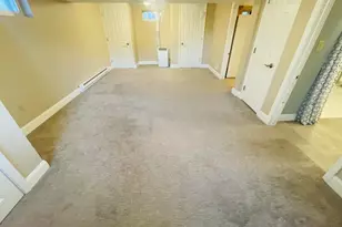 128 Forest Dr, Wethersfield, CT 06109 - Photo 7