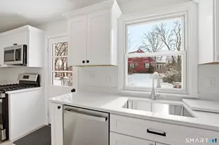 85 Forest St, Plainville, CT 06062 - Photo 15