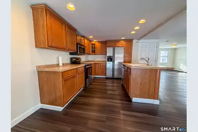 6 Hillside Court, Middletown, CT 06457 - Photo 5