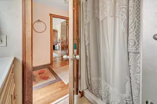 87 Creek Ln, Stratford, CT 06614 - Photo 25