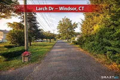 36 Larch Drive, Windsor, CT 06095 - Photo 11