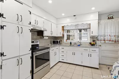 515 Birdseye Street, Stratford, CT 06615 - Photo 7