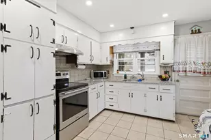 515 Birdseye St, Stratford, CT 06615 - Photo 7