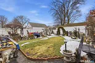 515 Birdseye St, Stratford, CT 06615 - Photo 27