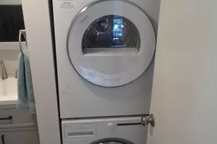 22 Dr Martin Luther Kin Dr, Norwalk, CT 06851 - Photo 11