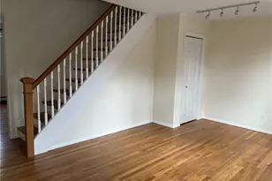 1283 Hope St, Stamford, CT 06907 - Photo 3