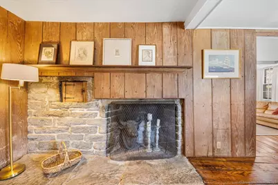 45 Main Street, Essex, CT 06409 - Photo 17