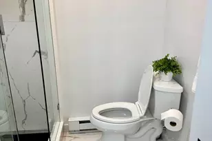 25 Padanaram Rd, Danbury, CT 06811 - Photo 15