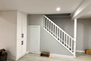 25 Padanaram Rd, Danbury, CT 06811 - Photo 21