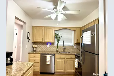 25 Padanaram Road #APT 63, Danbury, CT 06811 - Photo 5