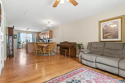 35 Harbor View Lane #35, Norwich, CT 06360 - Photo 11
