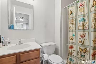 35 Harbor View Lane #35, Norwich, CT 06360 - Photo 23