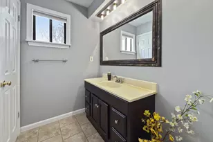 138 Cypress Rd, Newington, CT 06111 - Photo 13