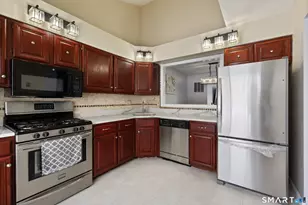 138 Cypress Rd, Newington, CT 06111 - Photo 9