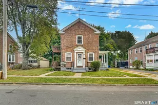 36 Carver St, Bridgeport, CT 06610 - Photo 1