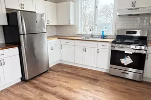 2 Lowndes Ave, Norwalk, CT 06854 - Photo 1