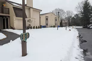 17 Little Oak Ln, Rocky Hill, CT 06067 - Photo 3