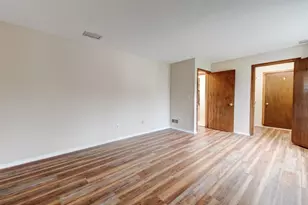 17 Little Oak Ln, Rocky Hill, CT 06067 - Photo 25