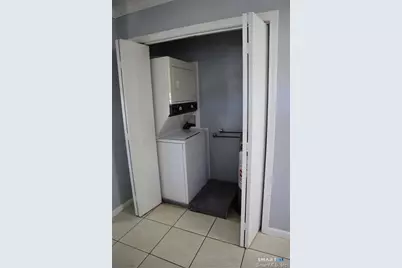 28 Smith Street, Derby, CT 06418 - Photo 5