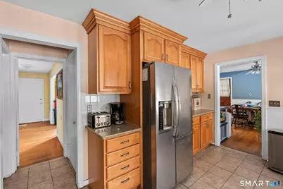 10 Staeth Road, East Hampton, CT 06424 - Photo 5