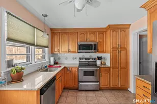 10 Staeth Rd, East Hampton, CT 06424 - Photo 3