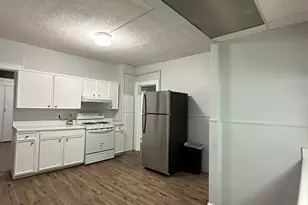 228 Whiting St, New Britain, CT 06051 - Photo 13